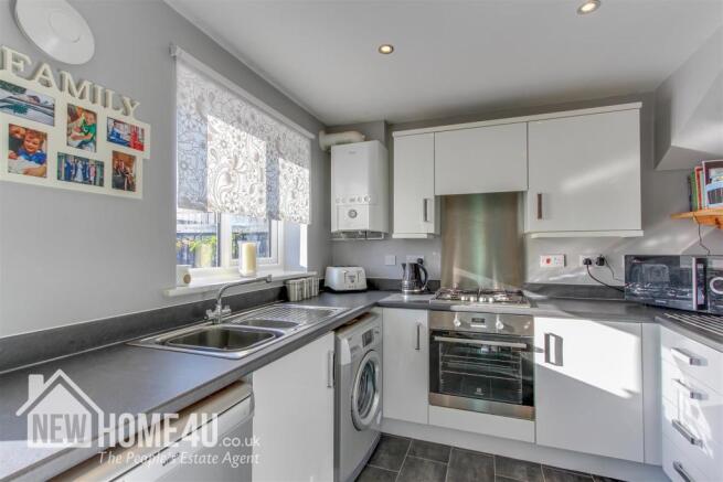 44 Ffordd Rowlands-14.jpg