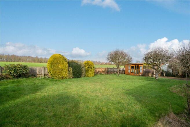 2 bed Bungalow for sale Image 11