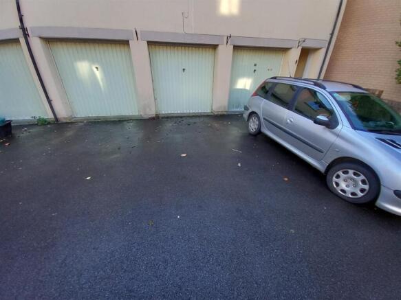 5 pollards Gge PKG.jpg