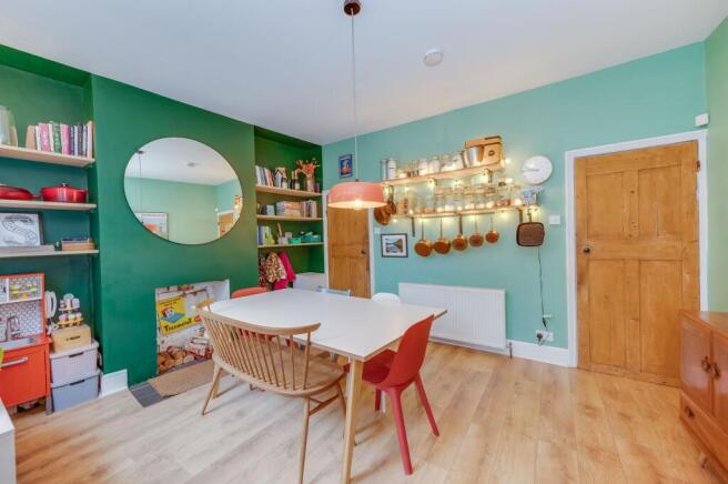 3 bed Terraced for sale Image 7