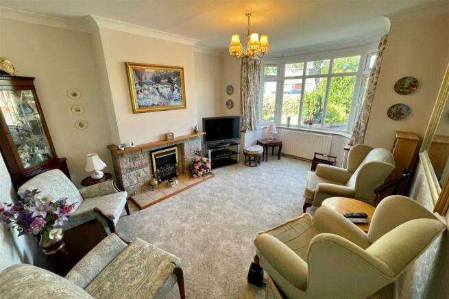 13 Manor Abbey Road 3.jpg