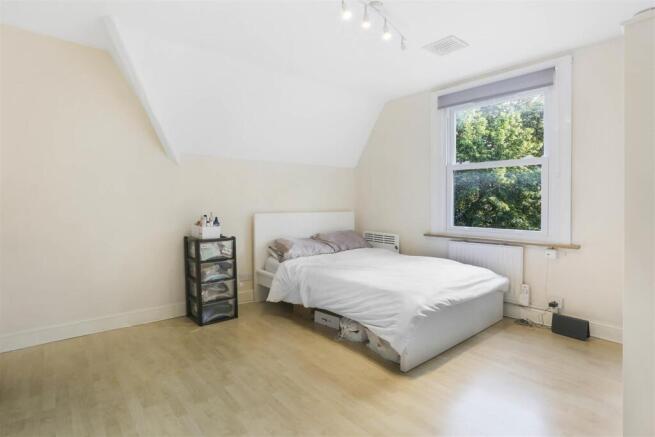 1322501394 - 8.jpg