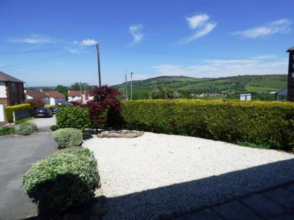 Front Garden & Views