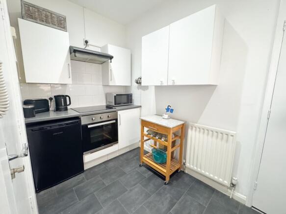 1 bed Apartment for sale Image 6