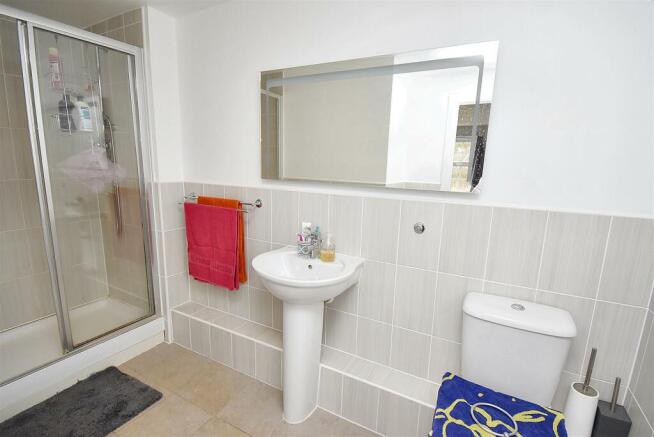 En-Suite 1