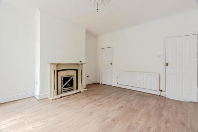 2 bed Terraced for sale Image 4