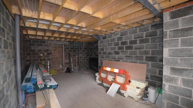 130a-Slateford-Road-Edinburgh-Retail-02