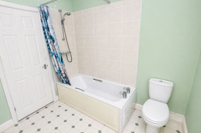 3 bed Terraced for sale Image 11