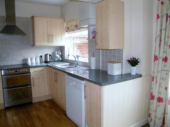 Kitchen/Breakfast Room