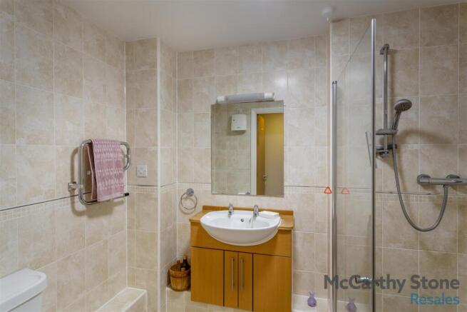 1 bed Apartment for sale Image 9