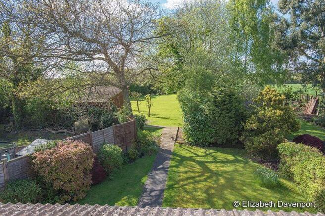 Garden & F...