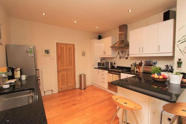 Kitchen/ Family Room