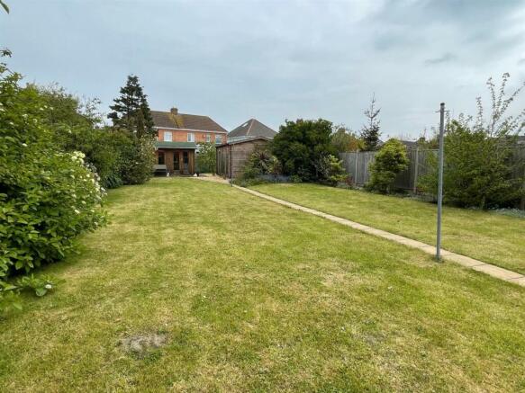 Rear Garden,,..jpg