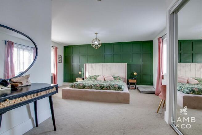 MASTER BEDROOM