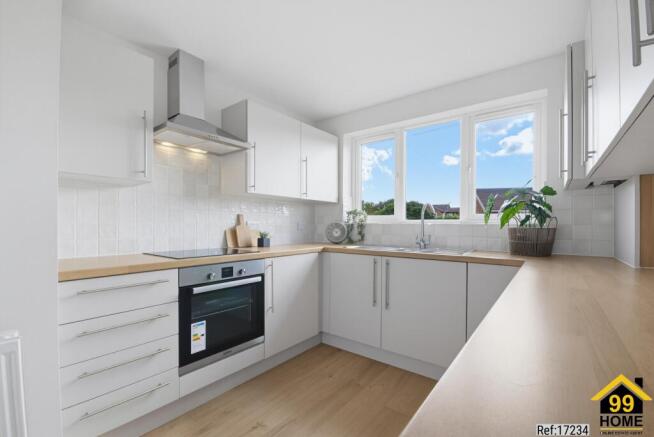 2 bed Detached Bungalow for sale Image 5
