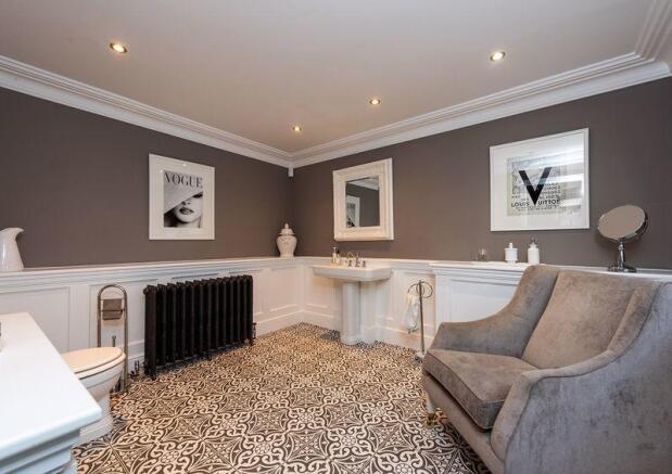 Guest Cloakroom