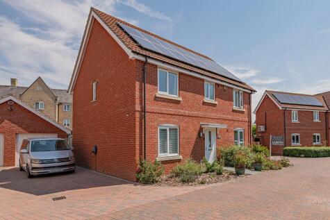 Daffodil Close, Eynesbury, St. Neots, Cambridgeshire, PE19 2LJ