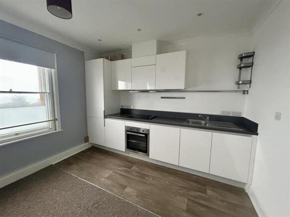 Kitchen / Living Room