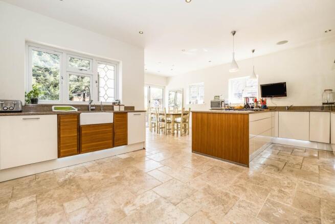 Kitchen/breakfast ro