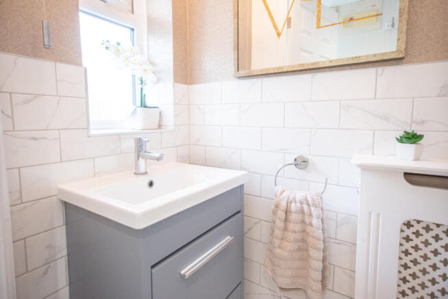4 bed Detached to rent Image 10