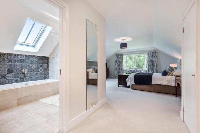 Principal bedroom