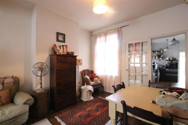 Lounge/Dining room