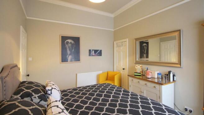 2 bed Flat to rent Image 6