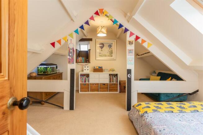 Blacksmiths House Bedroom 2-1.jpg