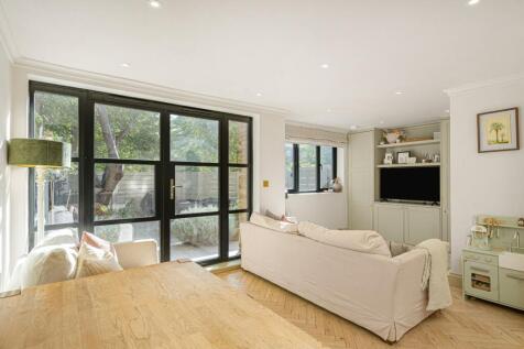 Sandycombe Road,
Richmond, TW9