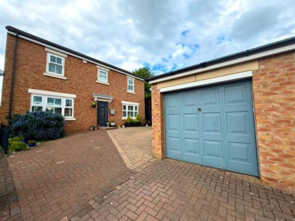 37d77056-70d8-40a2-bede-0771fc144538.jpg
