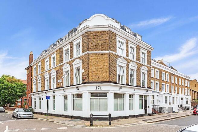 Baroc House, Barons Court, W6 photo 4