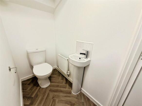 2 bed Semi-Detached for sale Image 7
