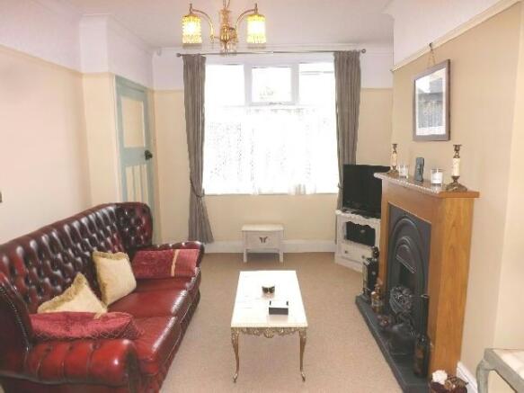 Lounge pic 2