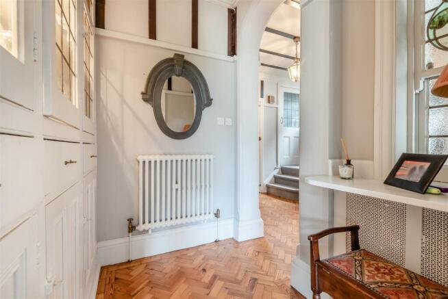 8626199-interior05.jpg