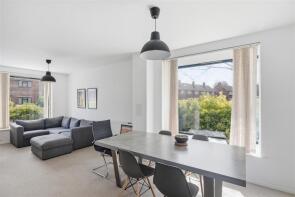 17, South Molton Road, Canning Town, London E16 1PE