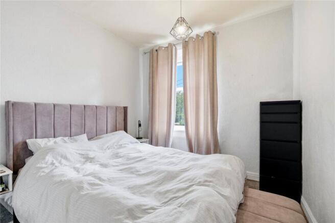 3 bed Terraced to rent Image 12