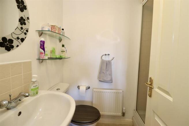 3 bed Semi-Detached for sale Image 10