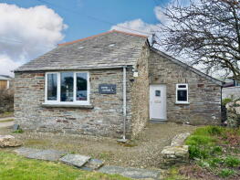 Puffins, Bossiney Lodge, Bossiney Road, Bossiney, Tintagel PL34 0AY