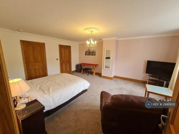Ensuite Bedroom