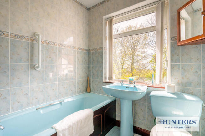 3 bed Semi-Detached for sale Image 11
