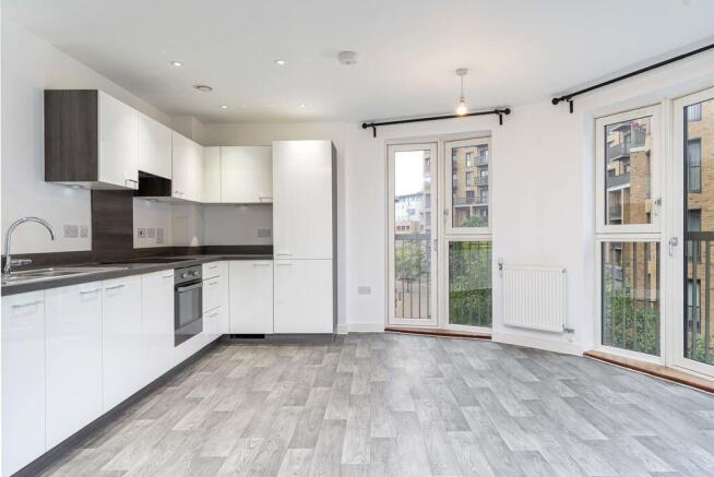 Lounge/ Kitchen