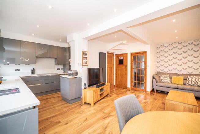 Open Plan Kitchen/Dining/Family Room