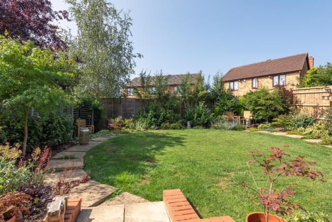 Photo 25