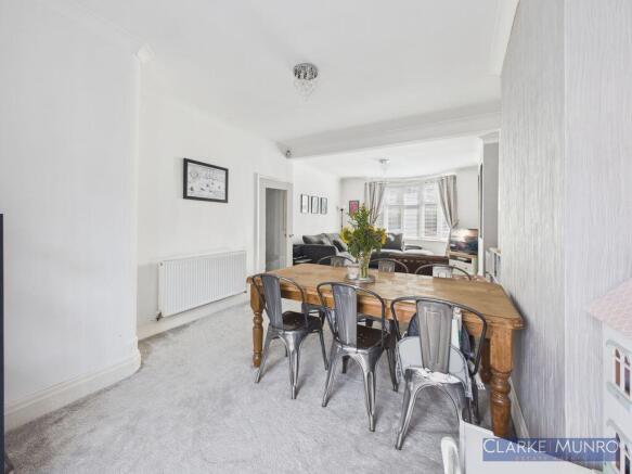 3 bed Detached for sale Image 5