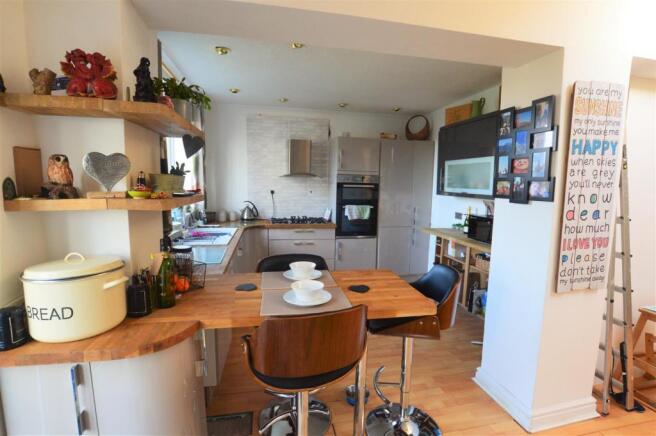 Kitchen/Breakfast Room