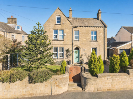 Kirk Lane, Yeadon, Leeds