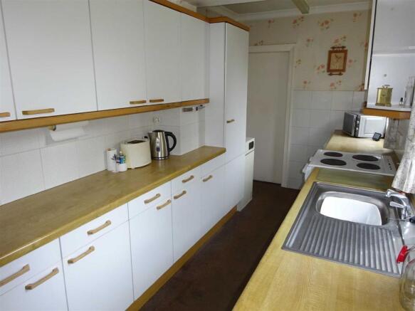 Photo 3