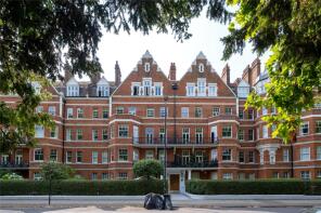 25, Overstrand Mansions, Prince Of Wales Drive, London SW11 4EZ