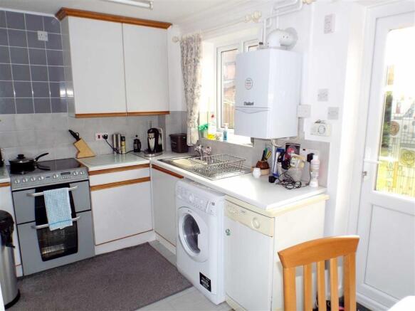 DINING KITCHEN: