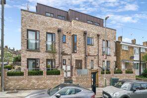 Flat 1, 30, Taybridge Road, London SW11 5PS